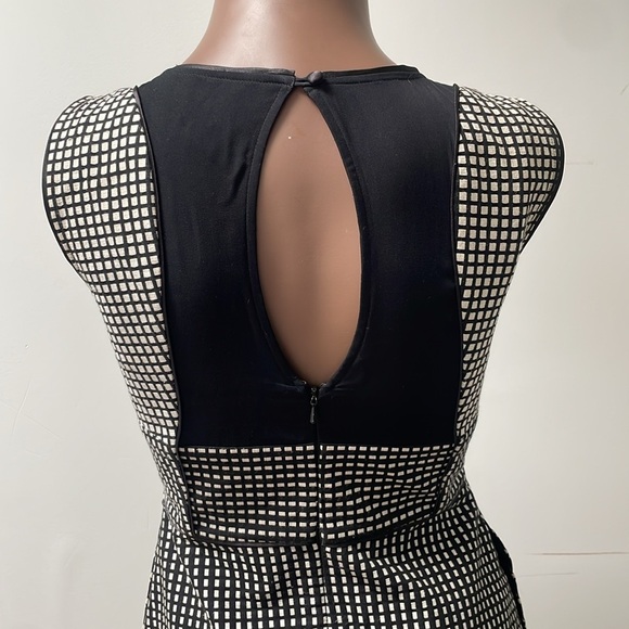 Reiss Checked Grid Pattern A Line Fit Flare Dress Black White sleeveless 4 - Picture 8 of 12